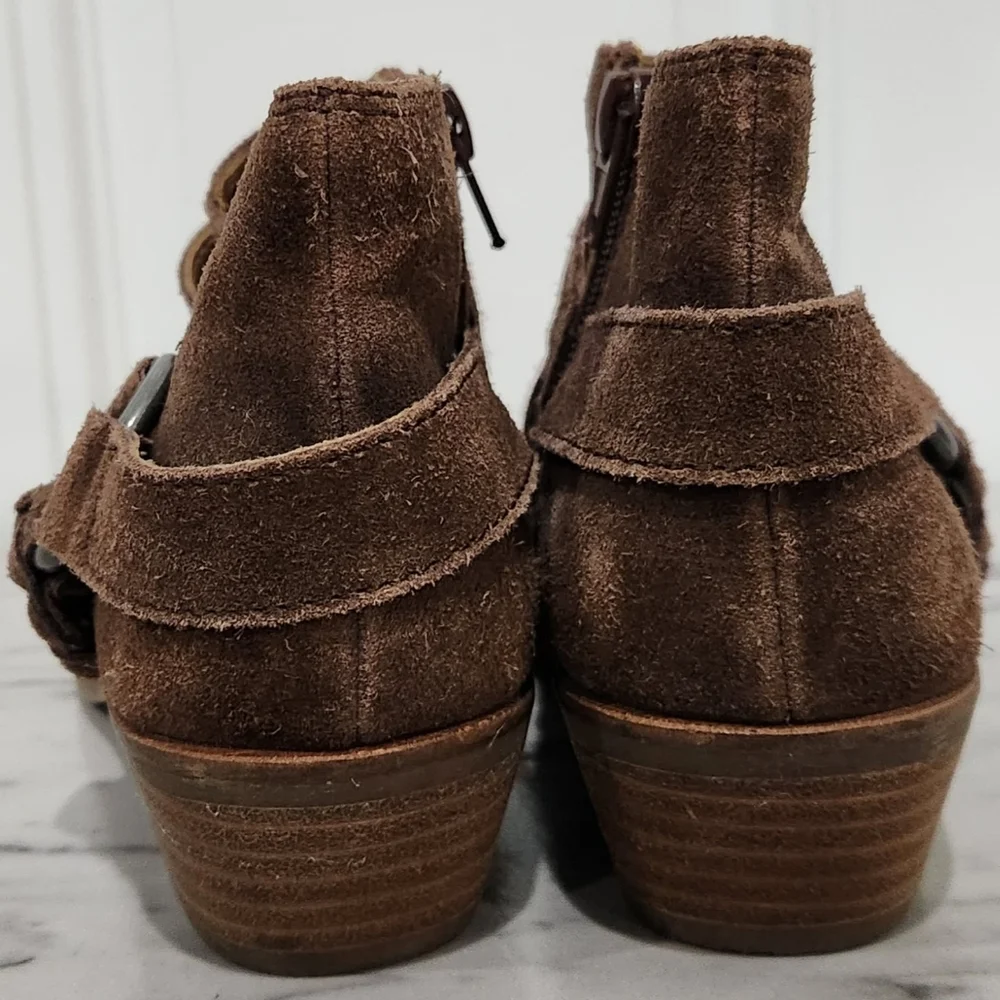 Lucky Brand brown leather suede pointed ankle boots women's size 6
